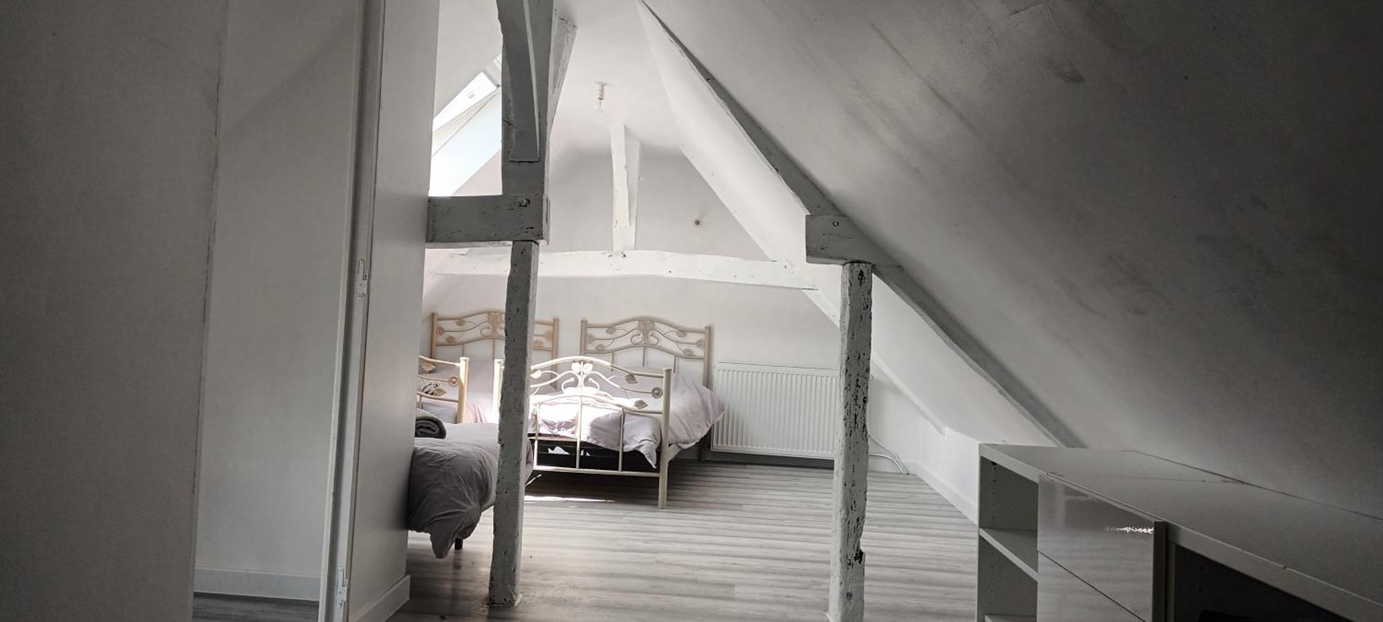 Maison De Campagne Seiches-sur-le-Loir Ngoại thất bức ảnh